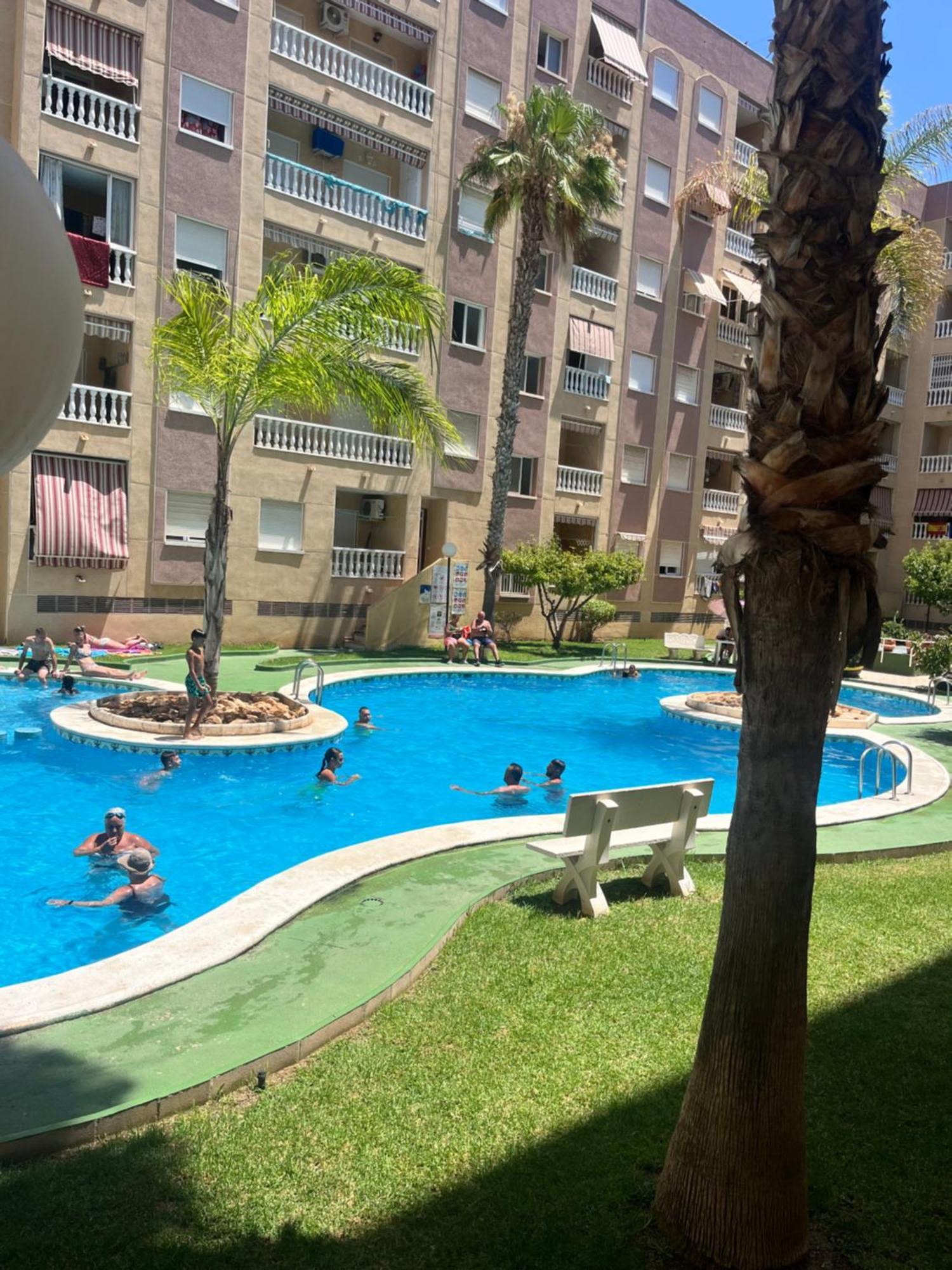 Magdalena Apartament Torrevieja Exterior photo